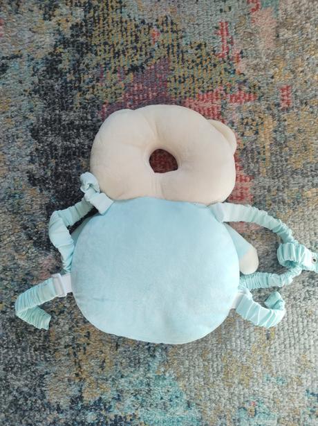 Plysovy chranic-batoh pre babatka, 