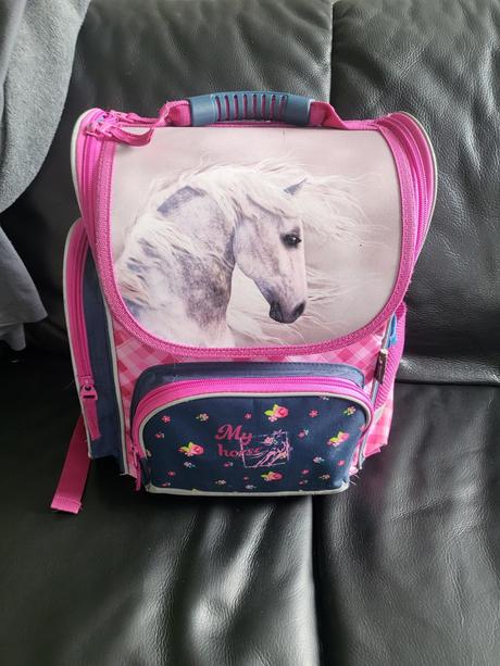 Školská taška 1a 2 trieda zš, 