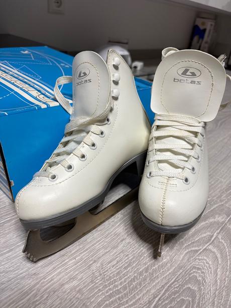 Korculena ľad  pre dievcata, botas,32