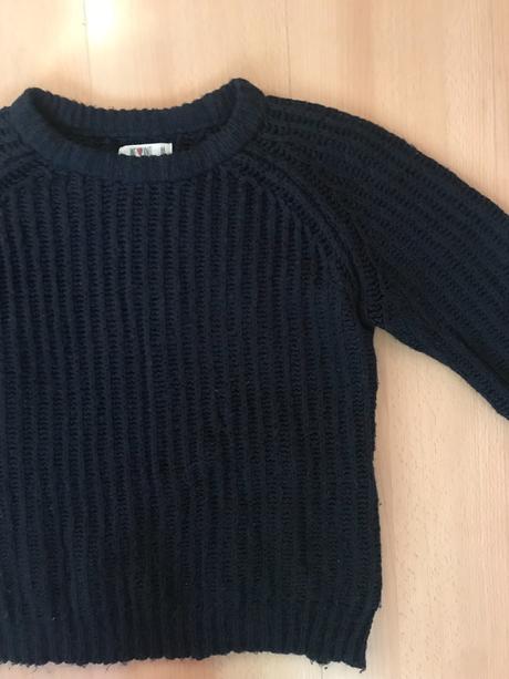 Čierny sveter (poštovné v cene), c&a,m