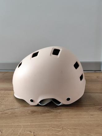 Cyklisticka prilba oxello, s