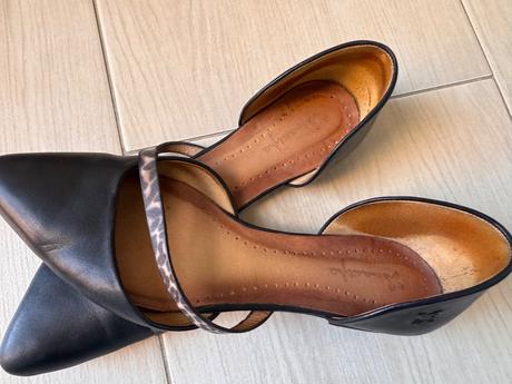 Nádherné kožené balerínky, 40