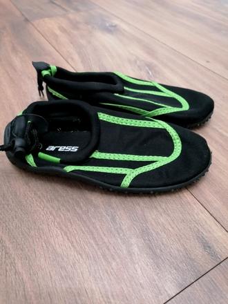 Protišmykové topánky do vody, 31