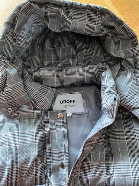 Zimná bunda cropp, s