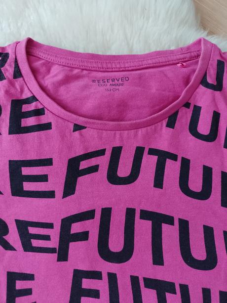 Tričká,top stav, reserved,152