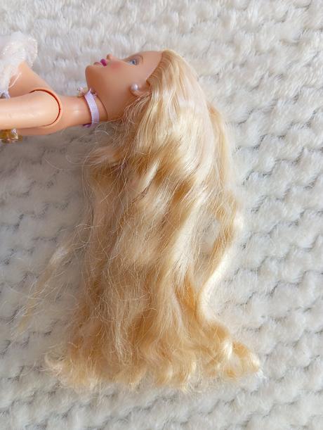 Barbie annika kouzlo pegasu, 