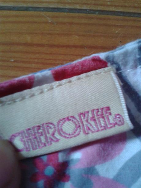 128  ľahučke letne šatočky  -  3 eur, cherokee,128
