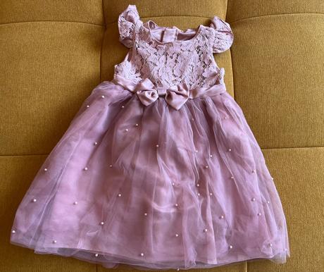 Slávnostné šaty, 116