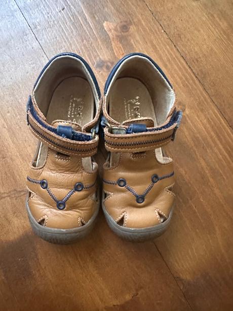 Kožené sandálky rak, rak,23