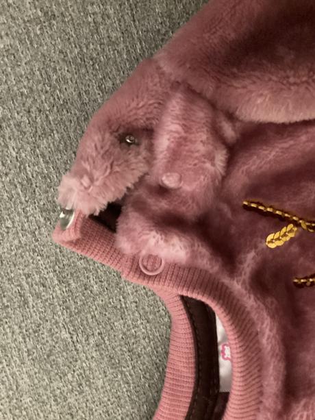 Plyšový pulovrik - zapínanie pri krku, 86