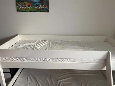 Predám poschodovú posteľ, šírka (cm): 120,dĺžka (cm): 200