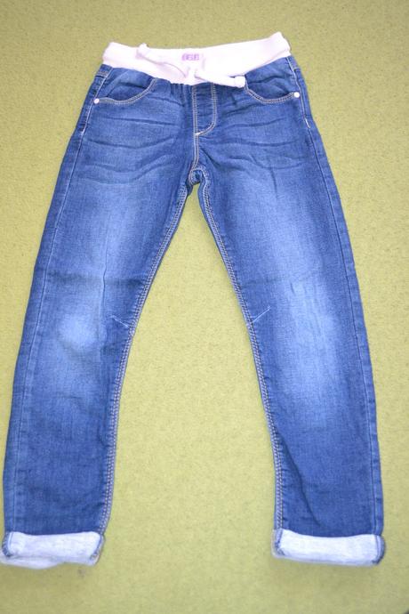 Pohodlné rifličky v.4/5 r, f&f,110