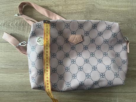Crossbody ruzova kabelka, avon