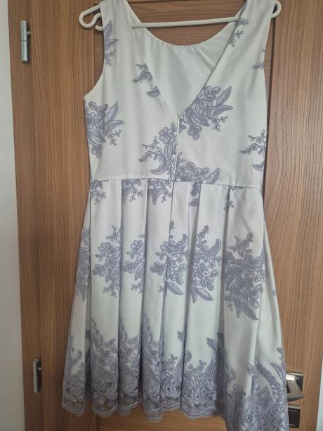 Spoločenské šaty, m