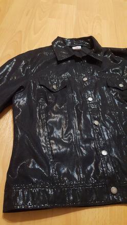 Lesklá čierna bundička, 40
