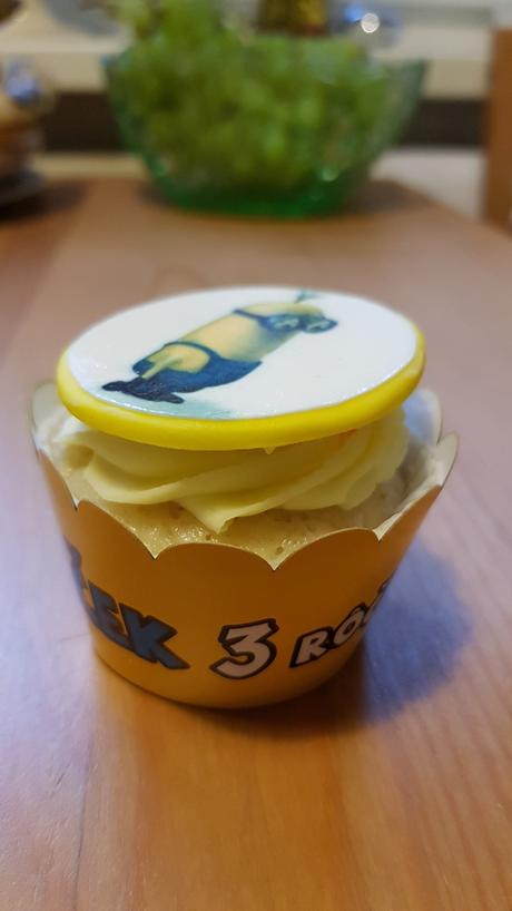 Mimon oslava,na menomarek a na tri rocky,cena s po,