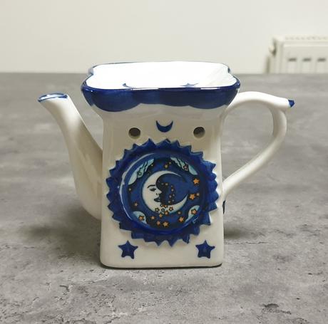 Porcelánová aroma lampa,