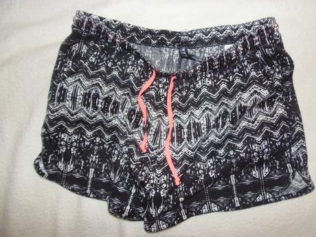 Šortky, colours of the world,m