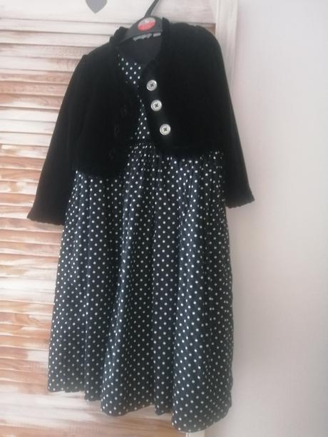 Šaty s bolerkom s poštovným, 122