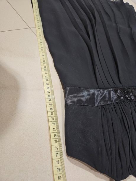 Spoločenské šaty, 38