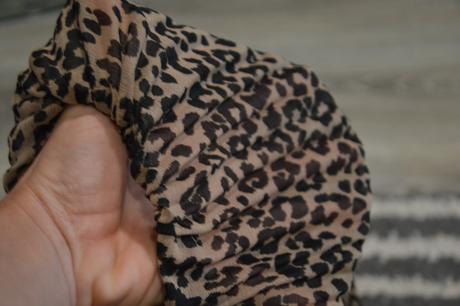 Plisovaný leo top, c&a,42