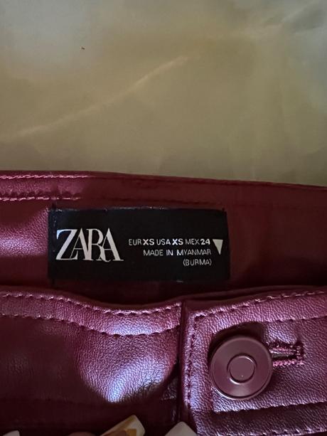 Zara kožené nohavice, zara,xs