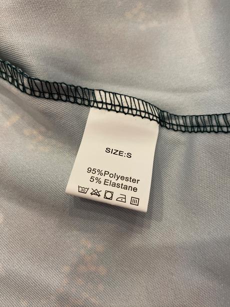 Šaty s kvietkami, s