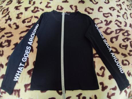 Tričko s potlacou na rukávoch, stav ako na fotke, l