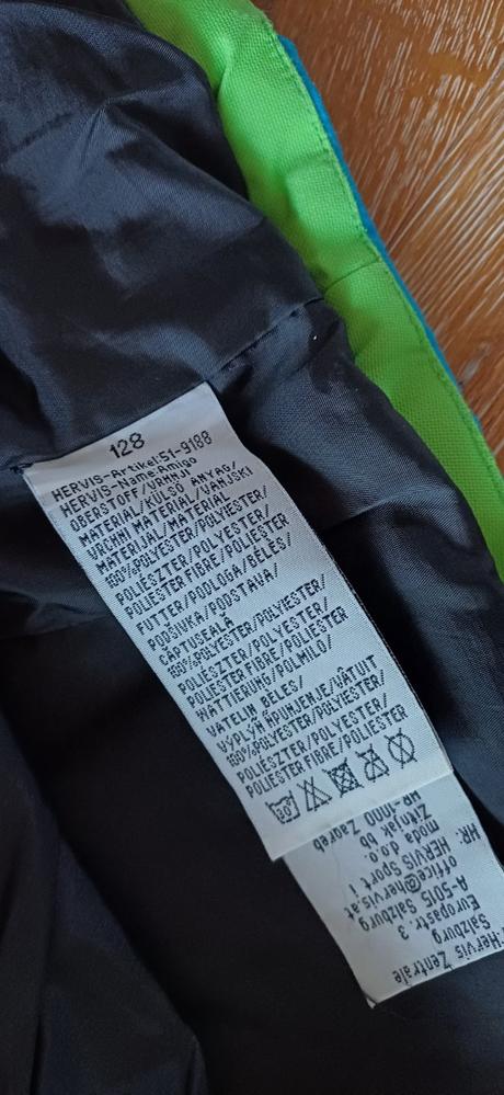 Kvalitna bunda, aj na lyze- benger v.128, 128