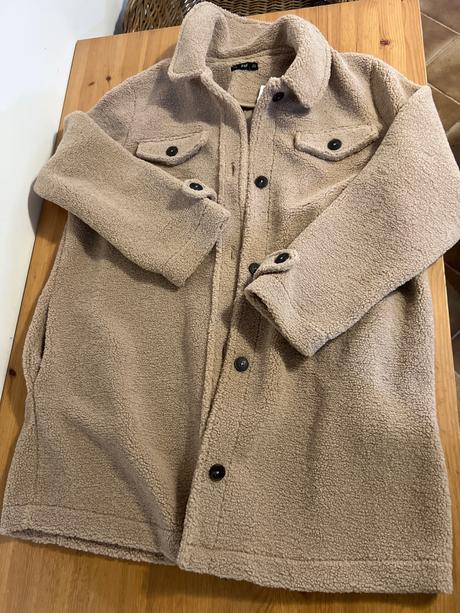 Kabat novy f&f, f&f,48