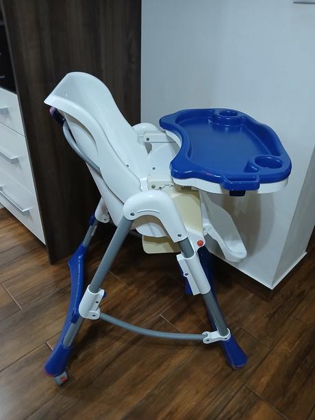 Detská jedálenská stolička, 