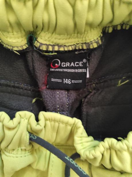 Nohavice na zimu, grace,146