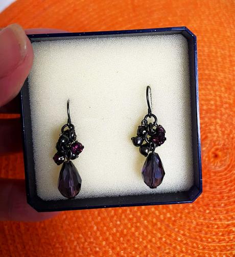 Visiace náušnice rivoli,