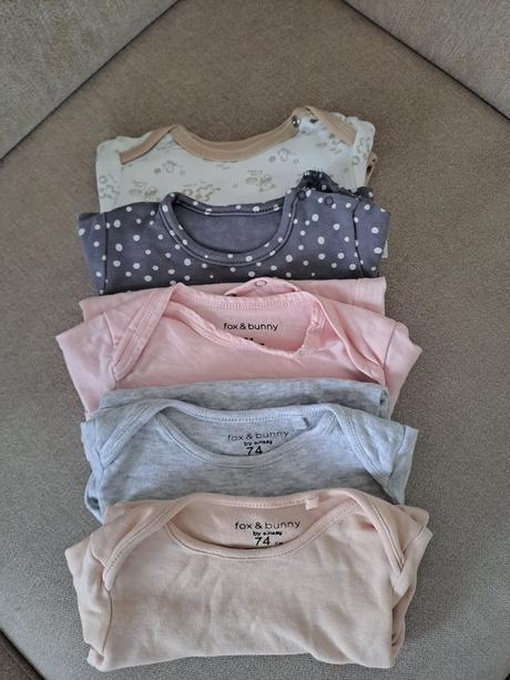 Balík oblečenia, 68–80