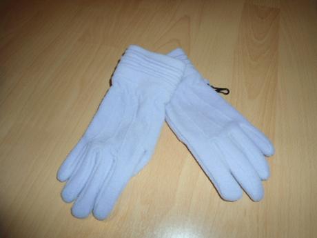 Bledo-fialove rukavice, 128