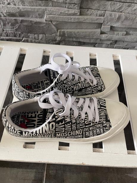 Moschino v.38, moschino,38