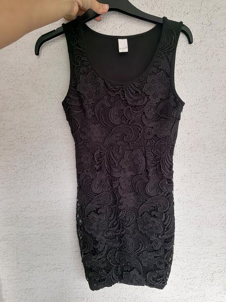 Vila z peek cloppenburg cipkovane male cierne saty, s