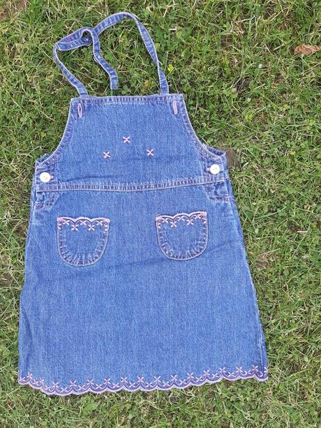 Zľava. šaty adams velk. 98, na 2/3 roky., adams,98