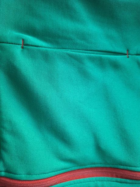 Sportova mikinka, decathlon,146