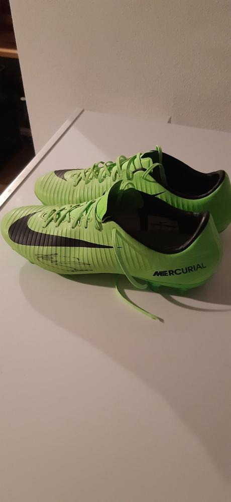 Kopačky mercuriel s podpismi slovanistov, nike,39