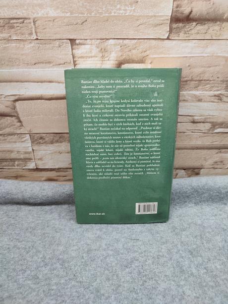 Vzkriesenie - tucker malarkeyová,