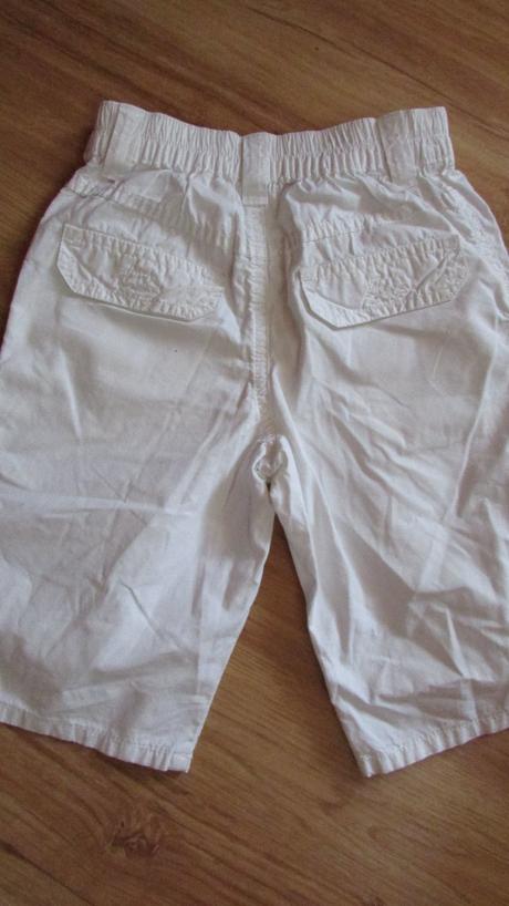 Biele šortky , marks & spencer,104