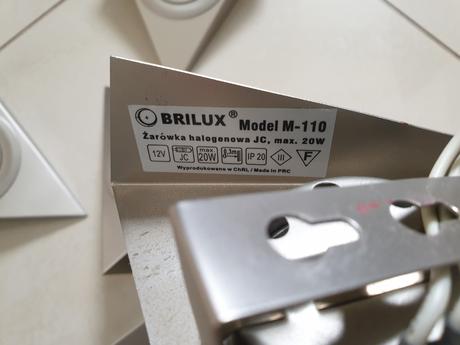 Svetlá pod skrinku, 