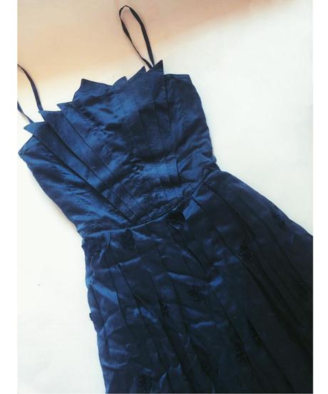 Tmavomodré dlhé šaty na štýl ghotic, s