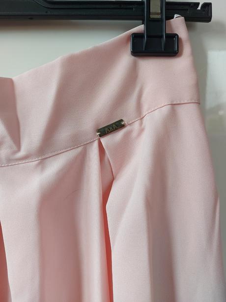 Svetloružová dlhá sukňa, 42