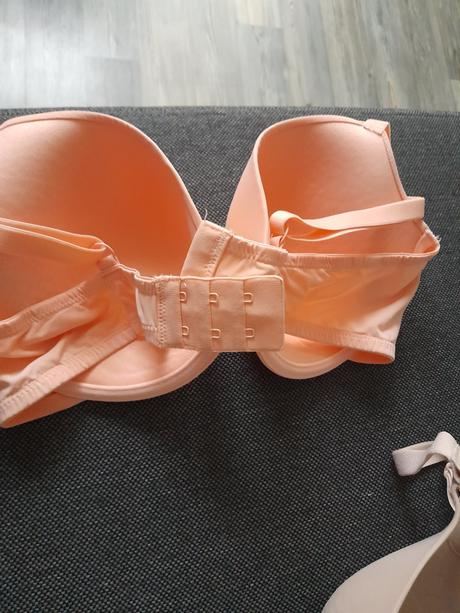 Damska podprsenka, 85c