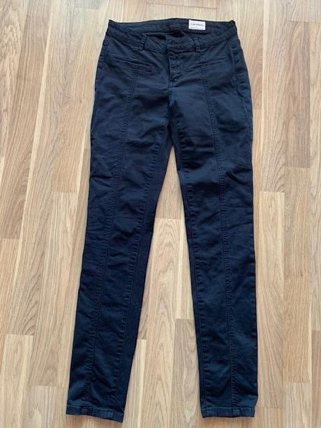 Čierne nohavice, xs