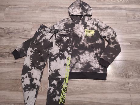 Tepláková súprava,, takko,158