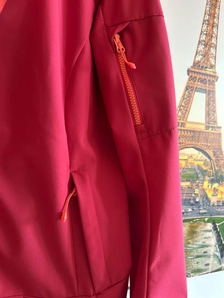 Softshelová nepremokavá bunda zn.icepeak č.40, l