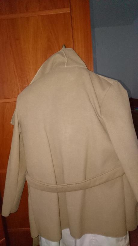 Štýlový kabátik,